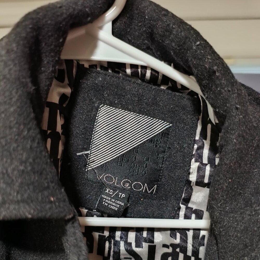 Volcom Coat - Picture 2 of 3